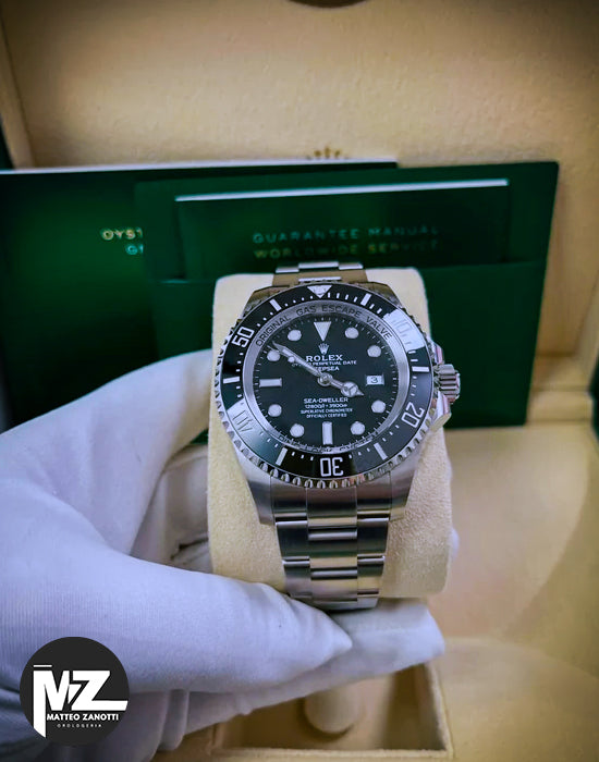 Sea-dweller 44 mm Nero