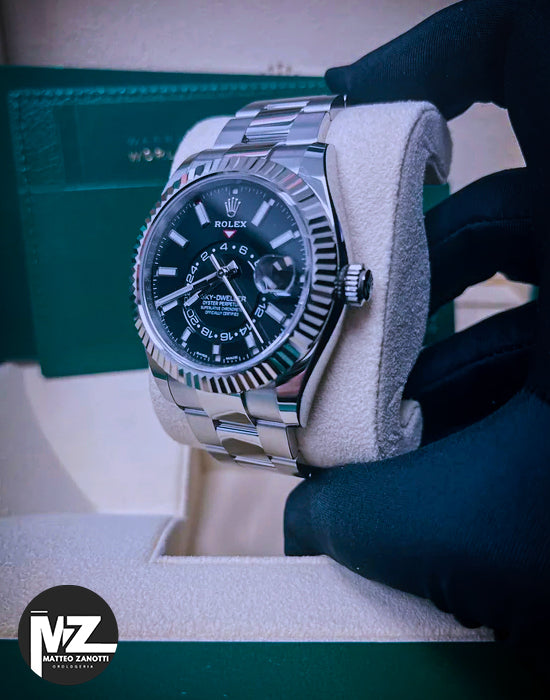 Sky-dweller 42 mm Nero Oyster